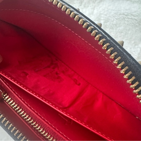 CHRISTIAN LOUBOUTIN Panettone Wallet with Spikes in Black/Gold - Picture 14 of 14